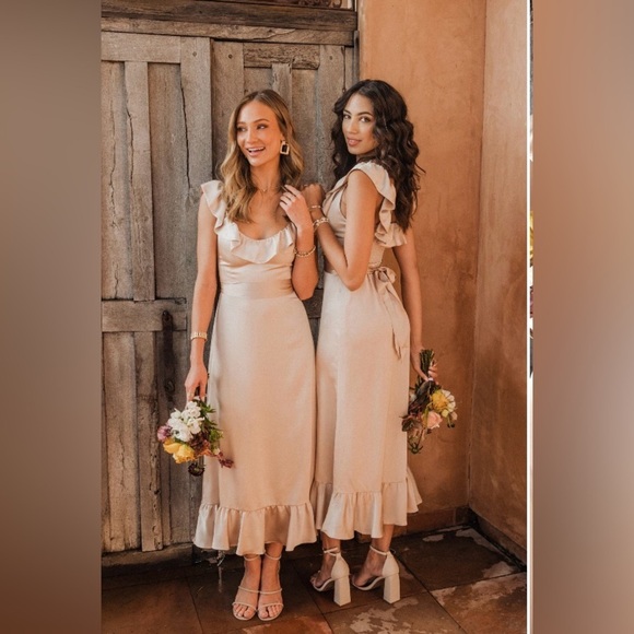 Show me your Mumu Alexis ruffled satin midi dress with belt 20316 - Picture 5 of 16